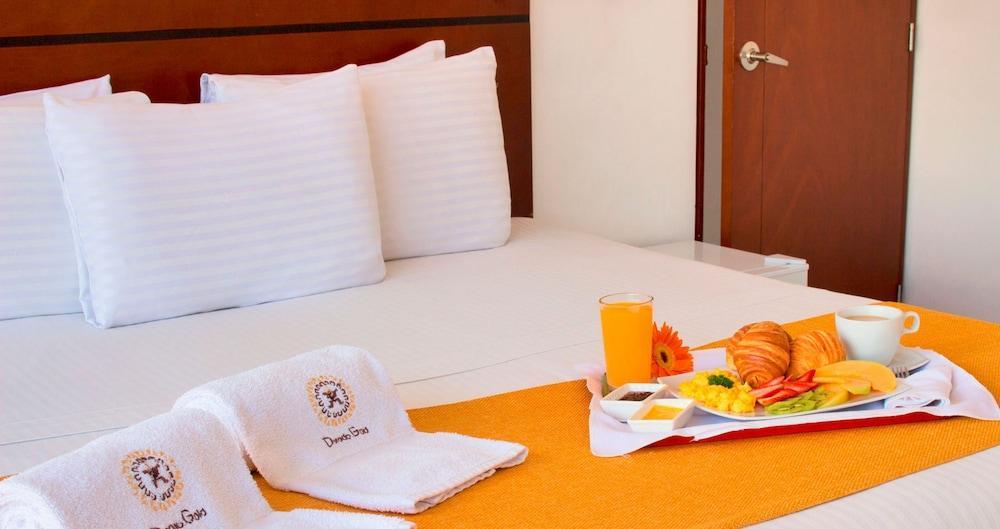 Hotel Dorado Gold Bogotá Zewnętrze zdjęcie