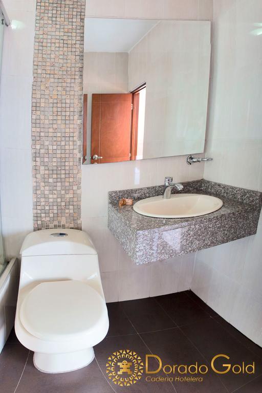 Hotel Dorado Gold Bogotá Zewnętrze zdjęcie